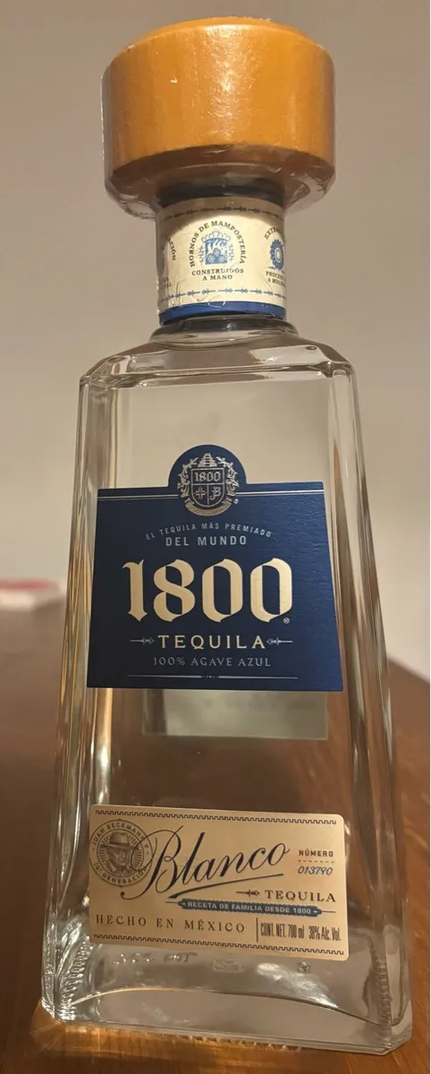 Tequilas 100% mexicano - Image 1