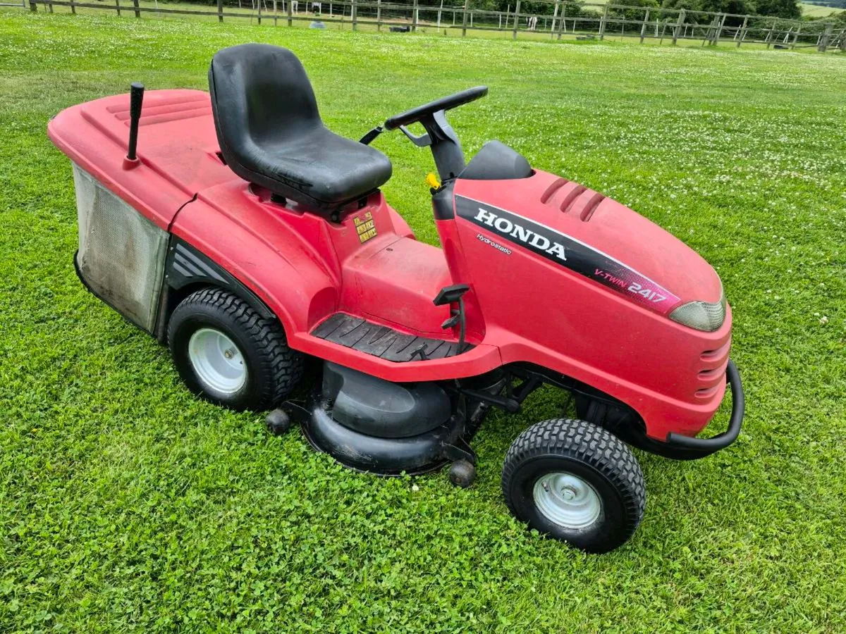 Lawnmower - Image 3