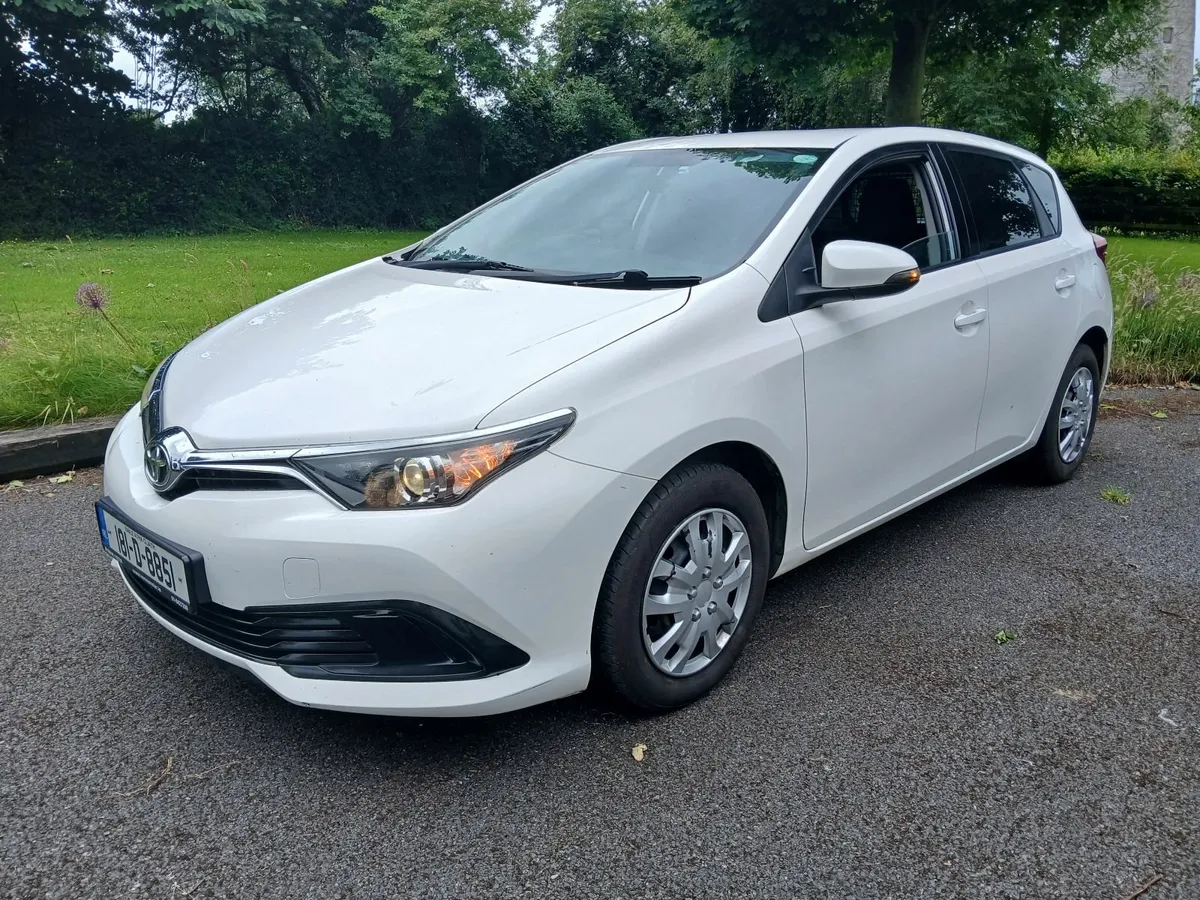 2018 Toyota Auris Van Tested & Taxed - Image 3