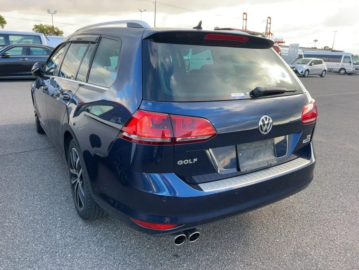 Volkswagen Golf HIGHLINE ESTATE 1.4 PETROL AUTOMAT - Image 2