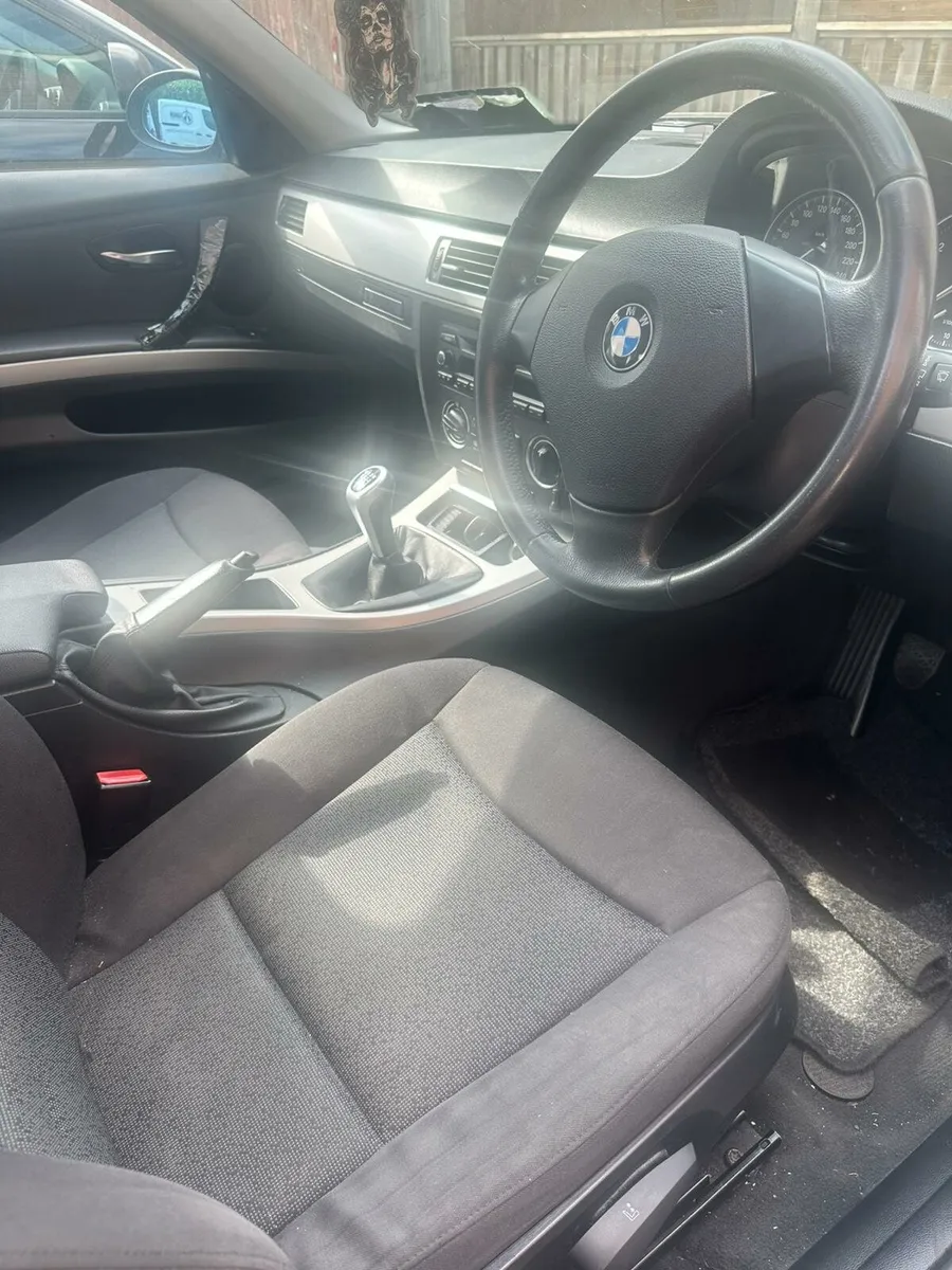 Cars - Image 2