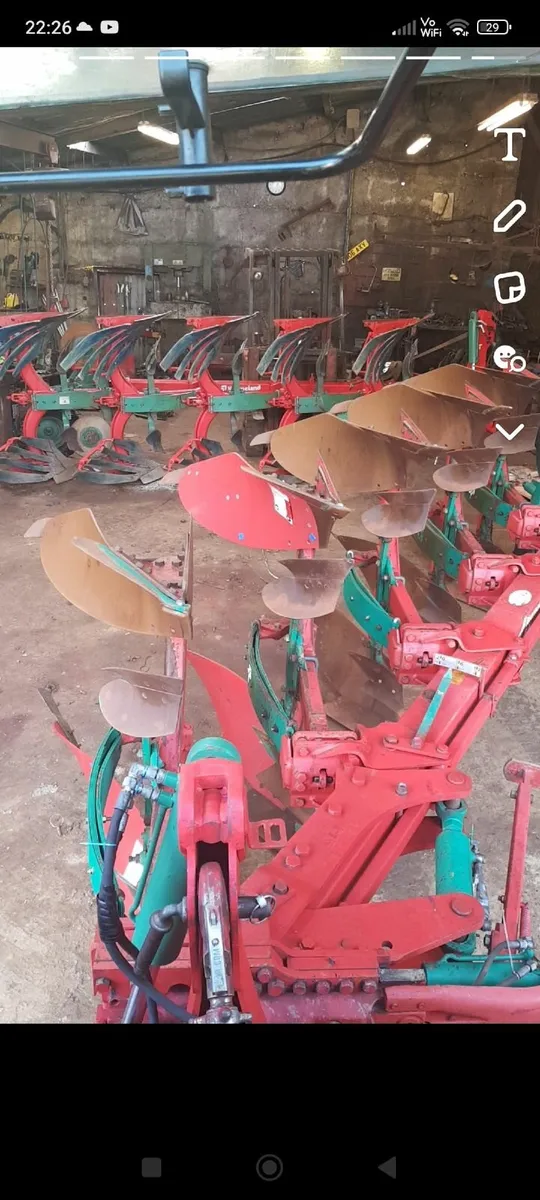 Kverneland plough - Image 2