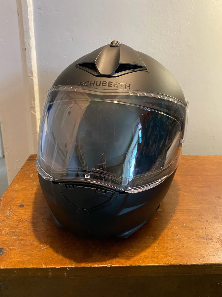 Schuberth C3 Helmet - Image 1