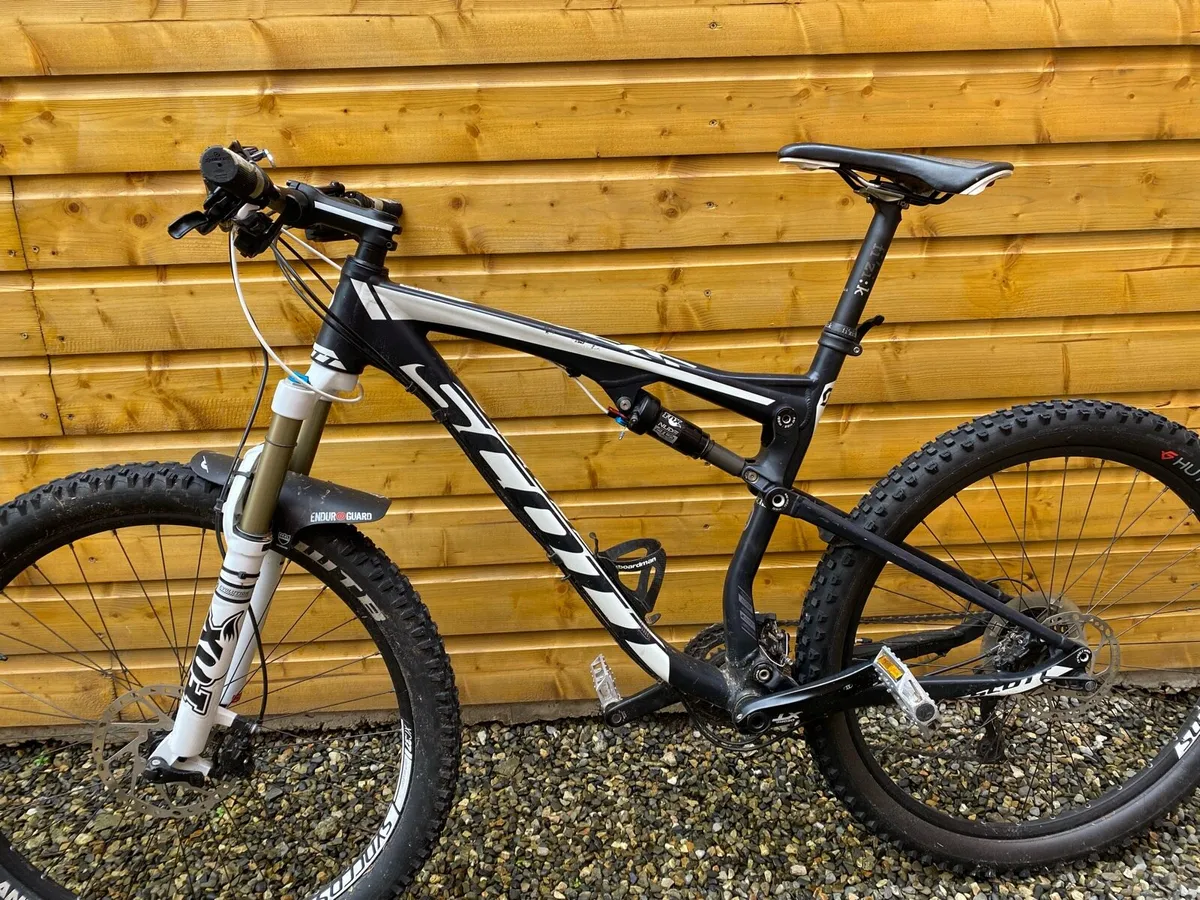 Scott Spark 740 Full Suspension - Image 1
