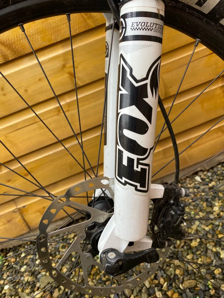 Scott Spark 740 Full Suspension - Image 4