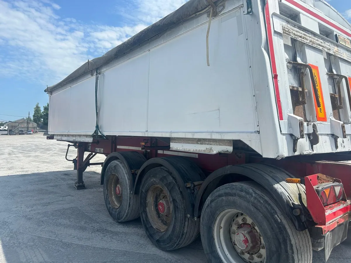 2006 Dennison Insulated Aluminium Sliding Tipper - Image 4
