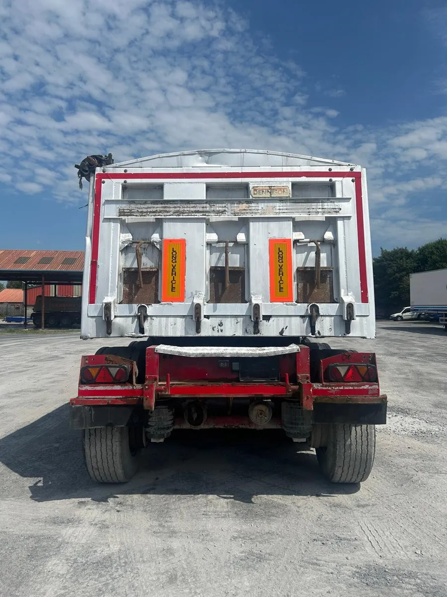 2006 Dennison Insulated Aluminium Sliding Tipper - Image 3