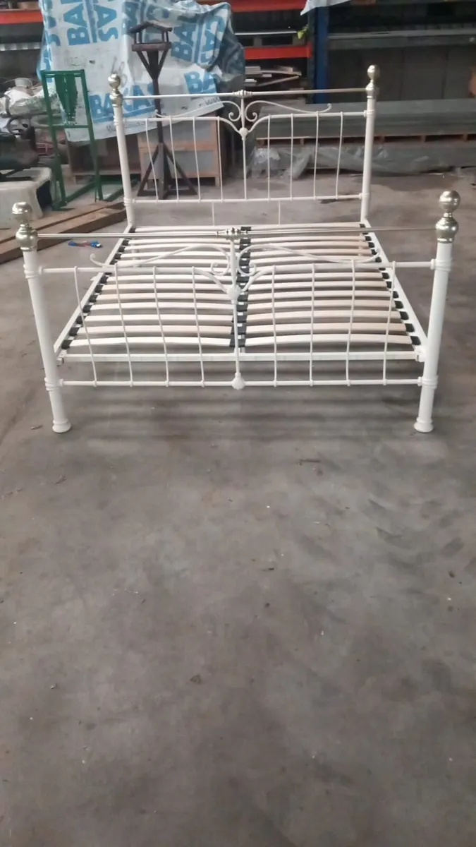 King Size Bed - Image 1
