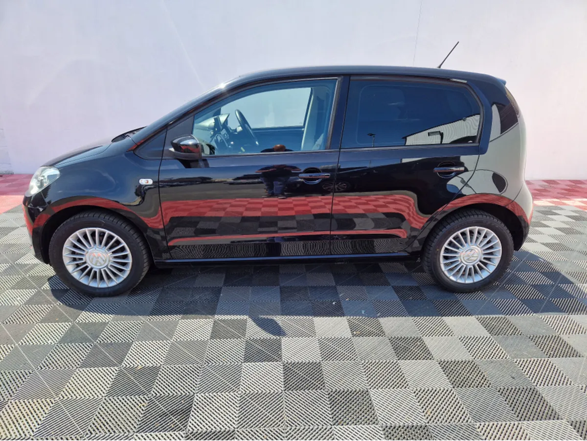 Volkswagen up! MOVE EDITION ,HIGHLINE 1.0 PETROL A - Image 3