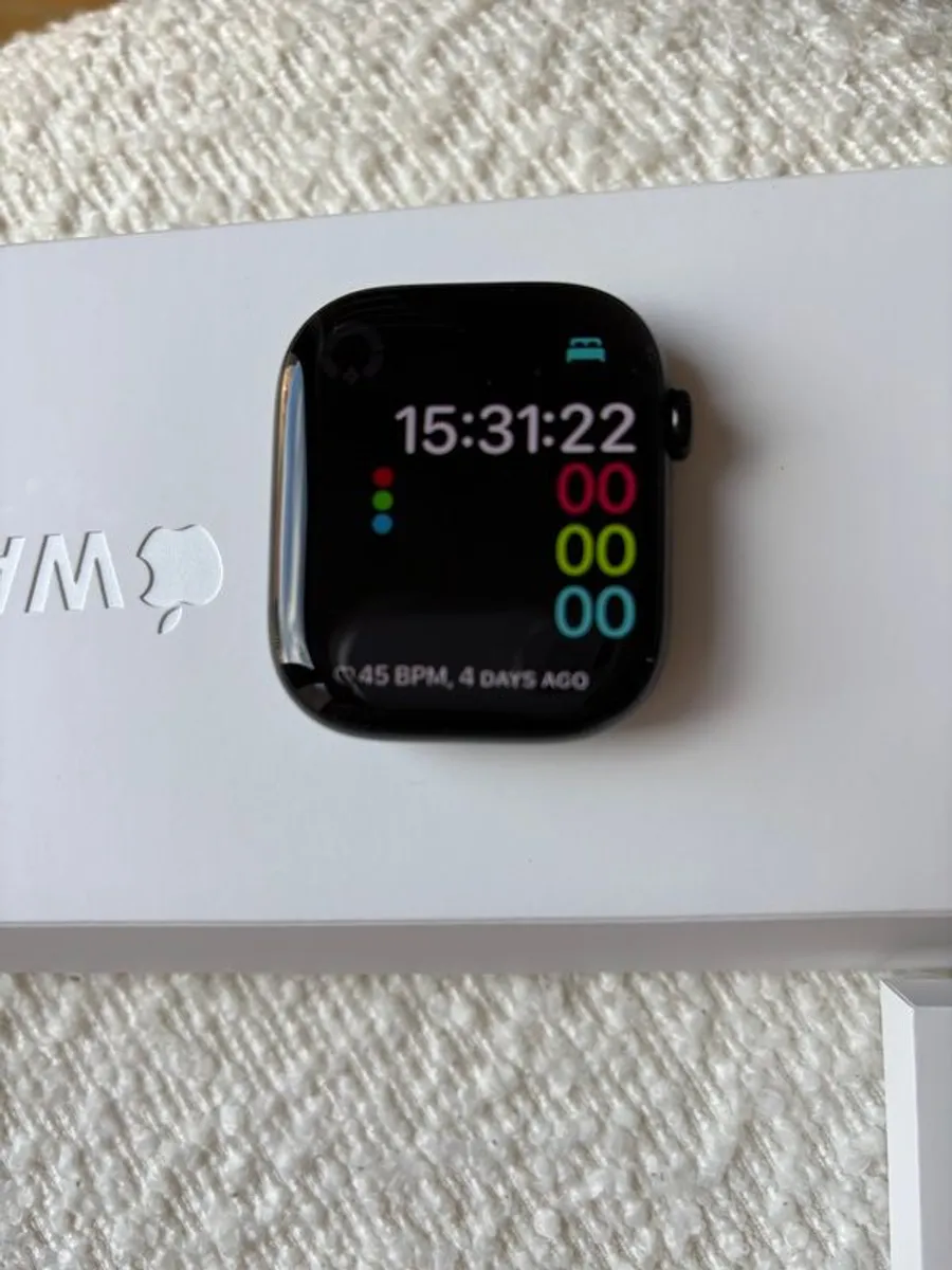 Apple Watch 10 Series - Image 3