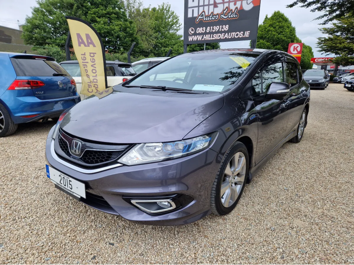 Honda Jade 1.5 HYBRID - AUTOMATIC 6 SEATER - Image 4