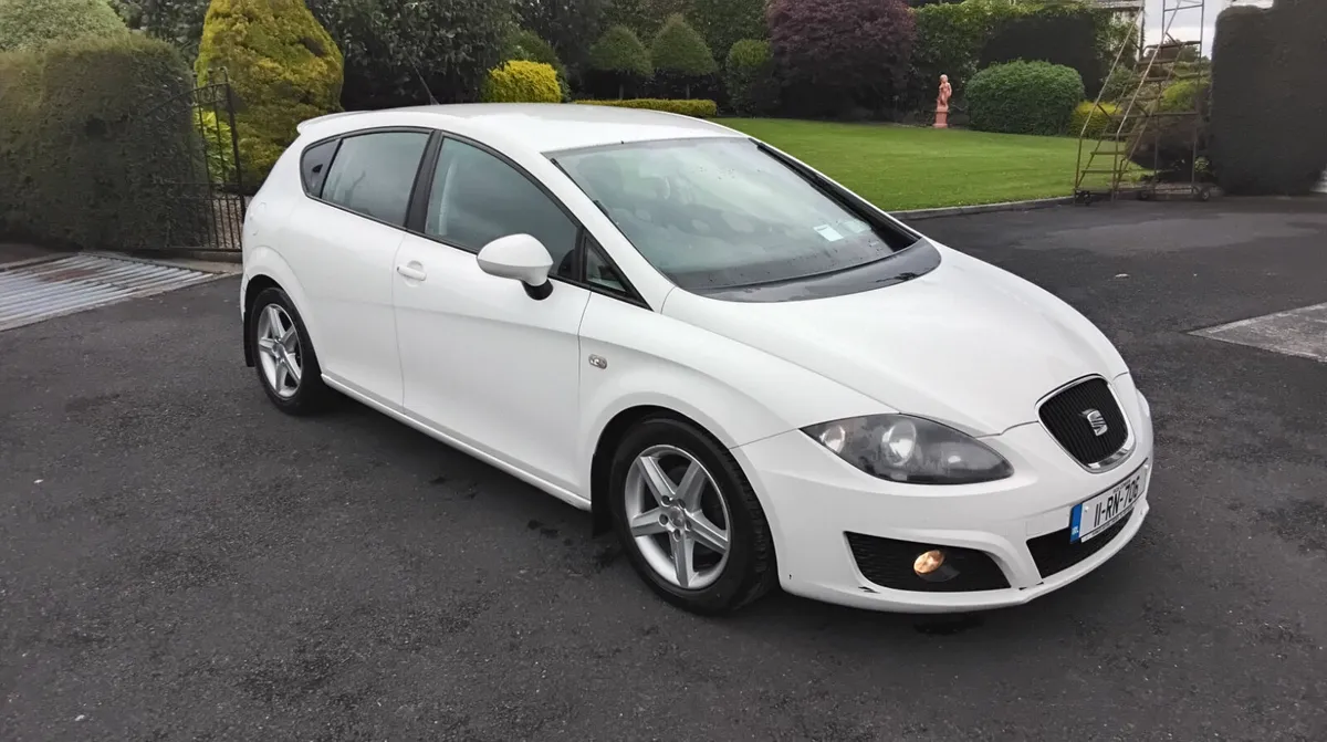 SEAT LEON 1.6 TDI..NEW NCT - Image 4
