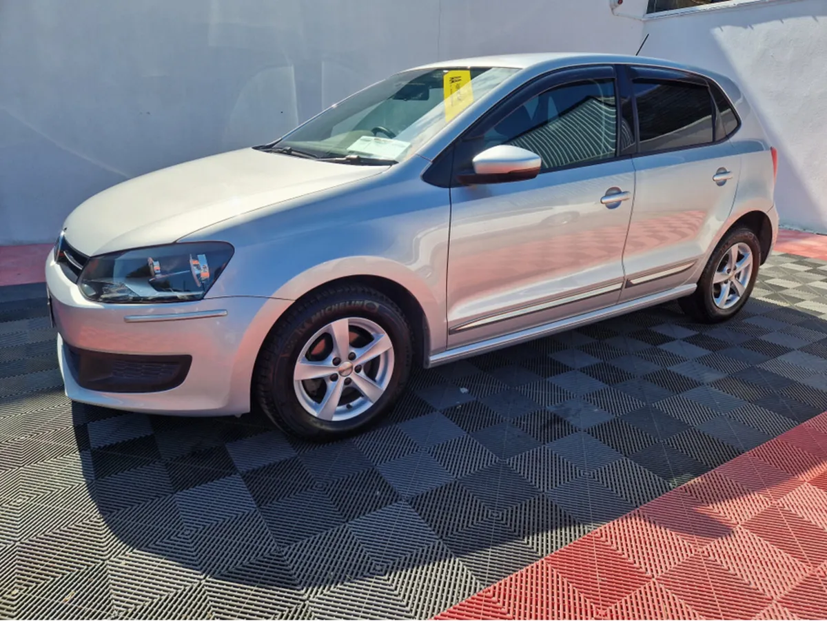 Volkswagen Polo *DEPOSIT NOW TAKEN* COMFORTLINE 1. - Image 2