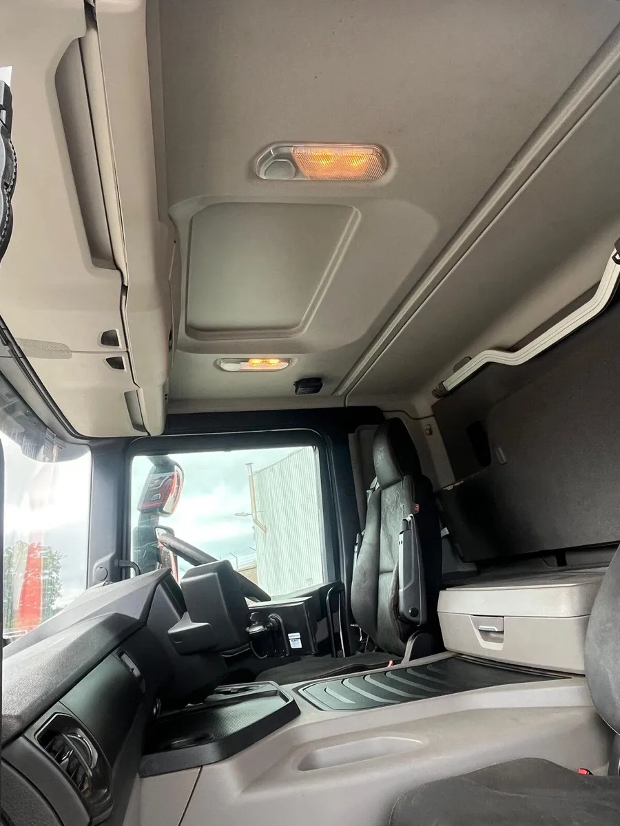 2019 Scania P410 XT Grab - Image 3