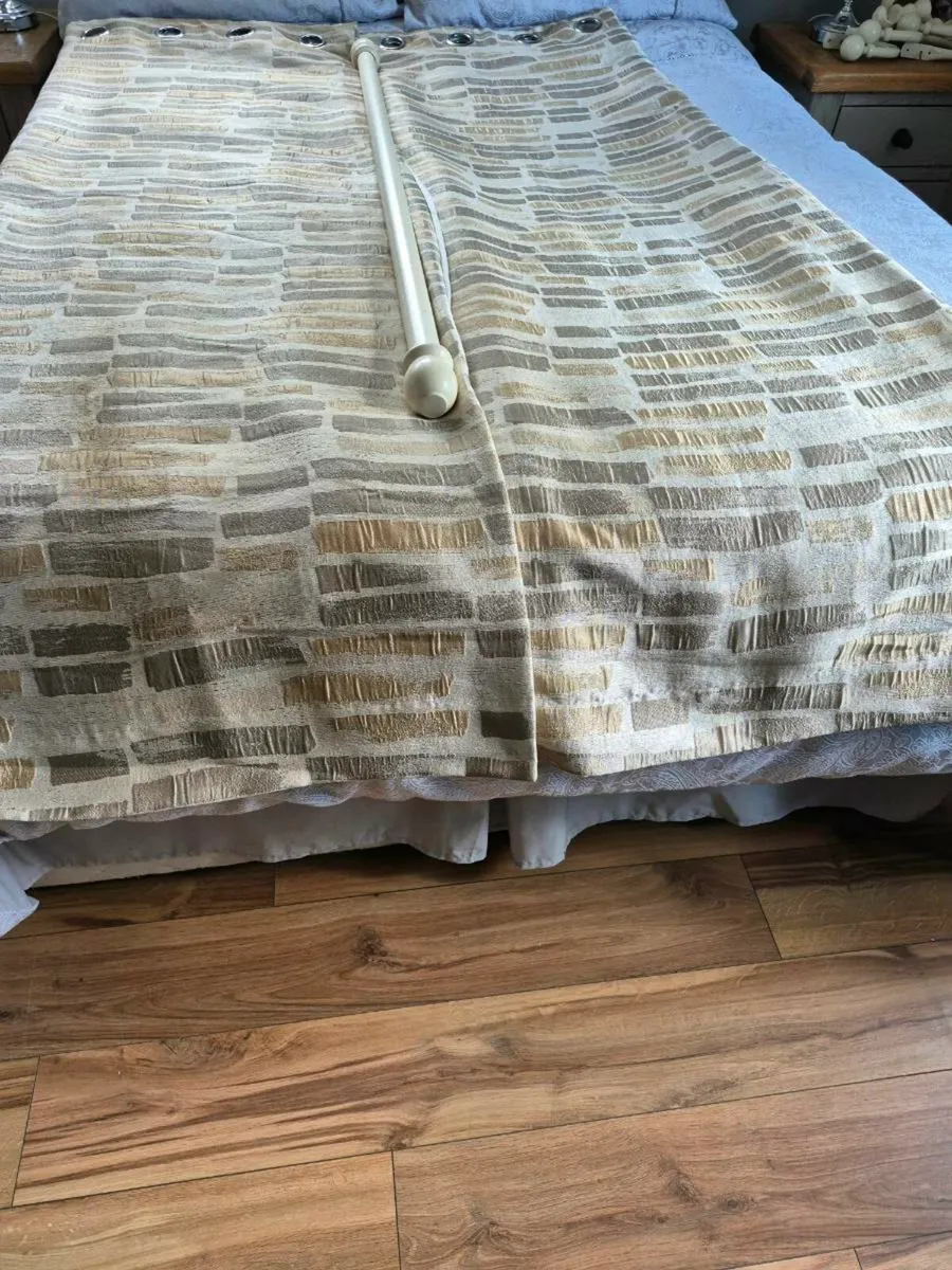 Curtains - Image 1