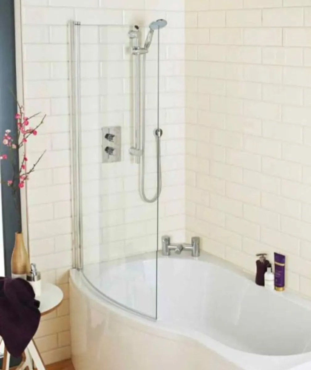 Curved (over bath) bath/shower screen - Image 2
