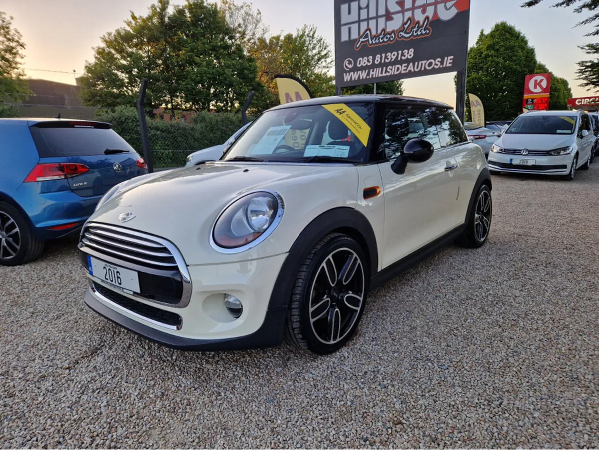 Mini Cooper COOPER D 1.5 DIESEL AUTOMATIC - Image 4