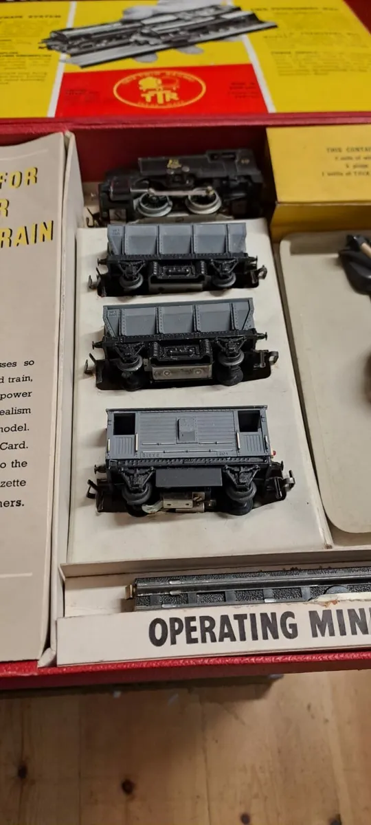 Hornby Trix Train Set - Image 4