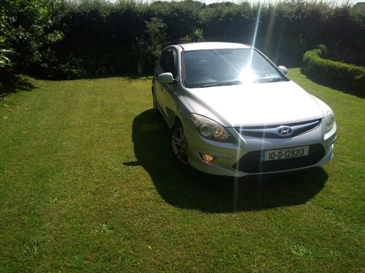 Hyundai i30 - Image 2