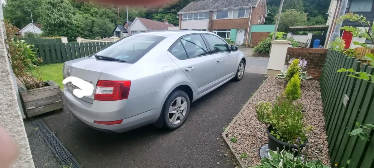 Skoda Octavia 2016 - Image 2