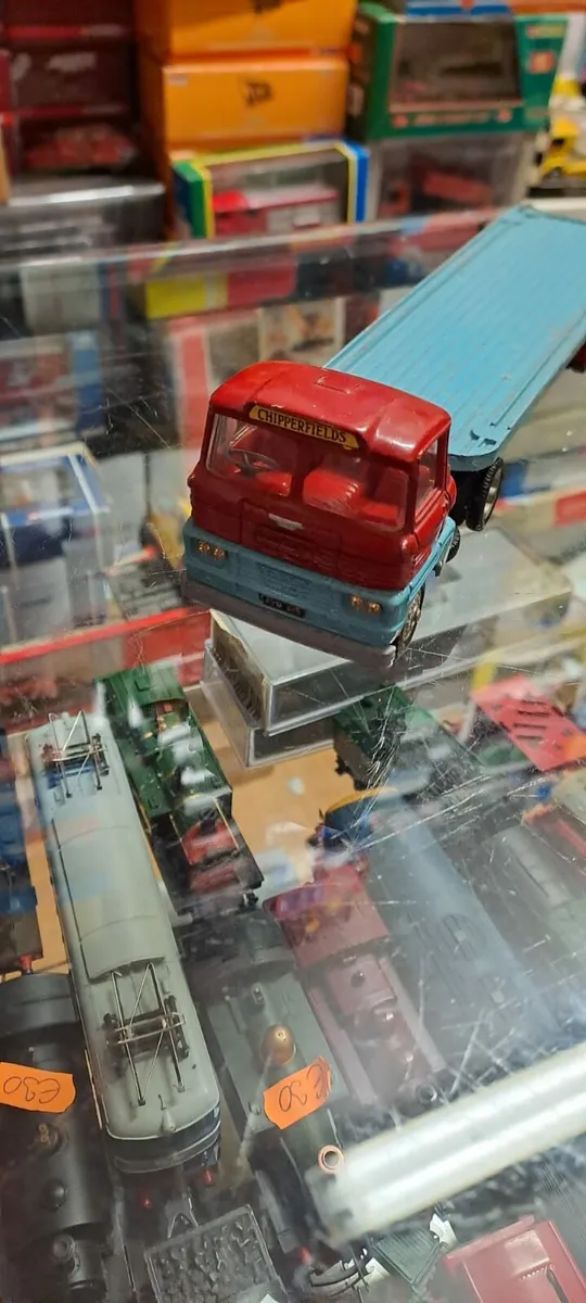 Vintage Corgi 1970's Chipperfield Circus Truck - Image 1