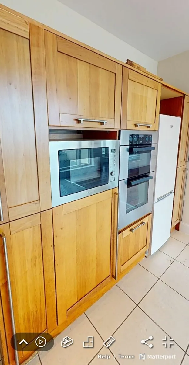 Kitchen - Image 1