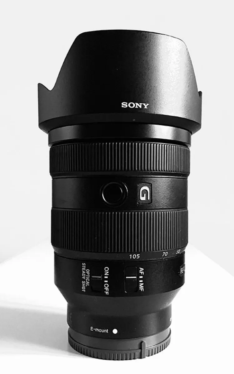 Sony G 24-105 lens - Image 1