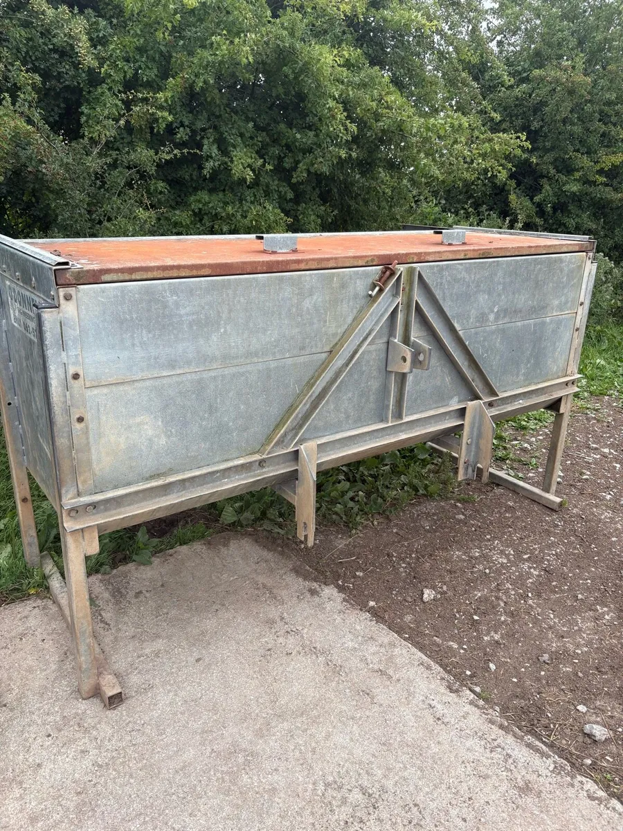 Calves creep feeder - Image 4