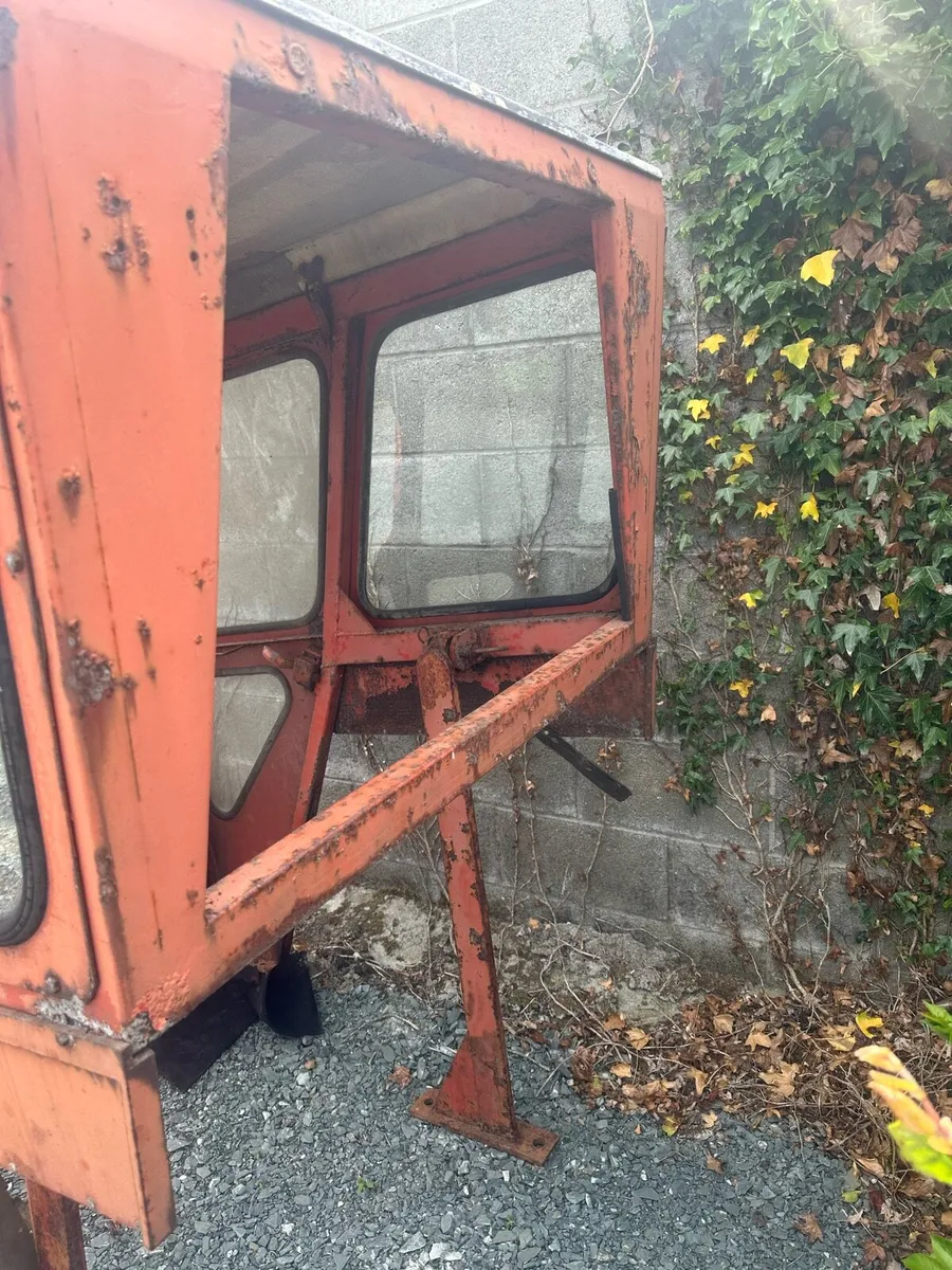 nutfield 4/65 cab - Image 2