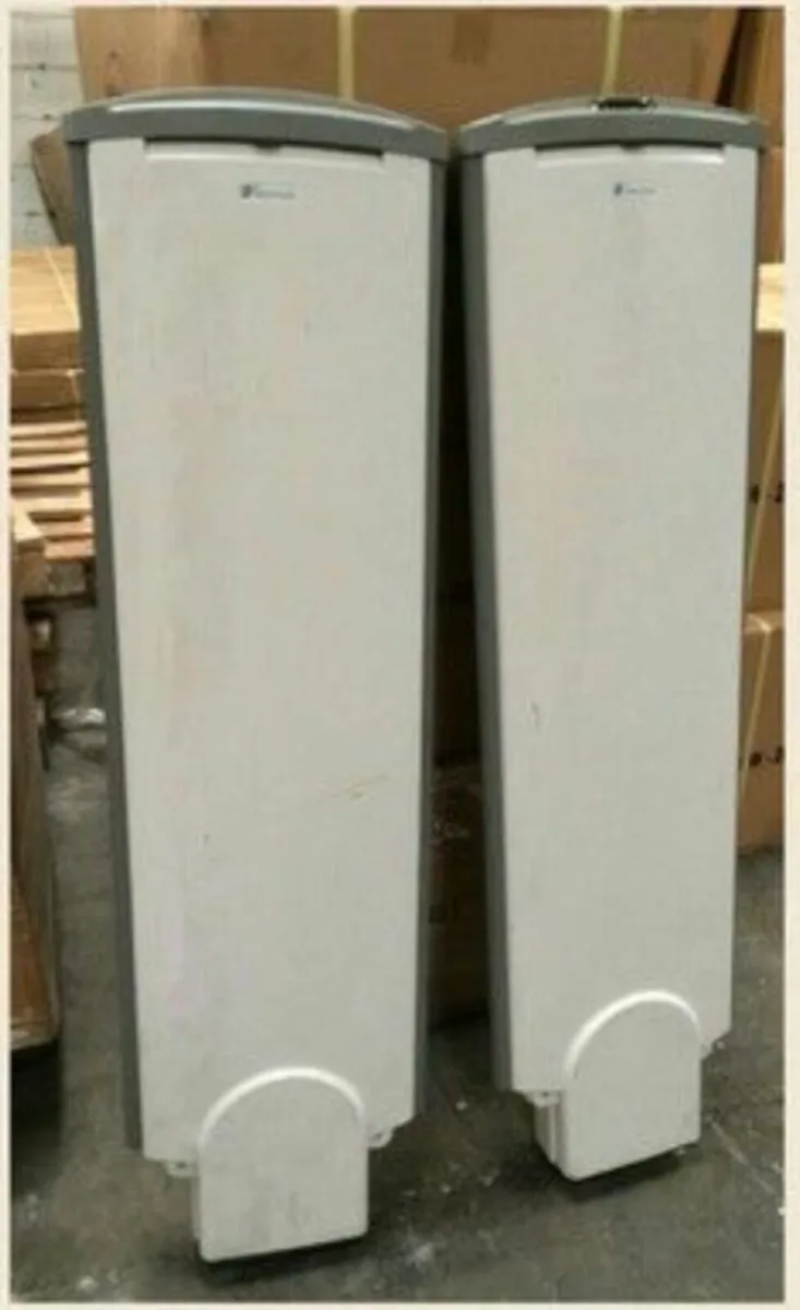 Shop fittings - Image 4