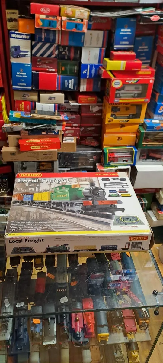 Hornby OO Gauge Local Freight Train Set - Image 1