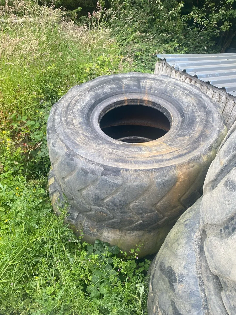 Dump truck tyres - Image 2