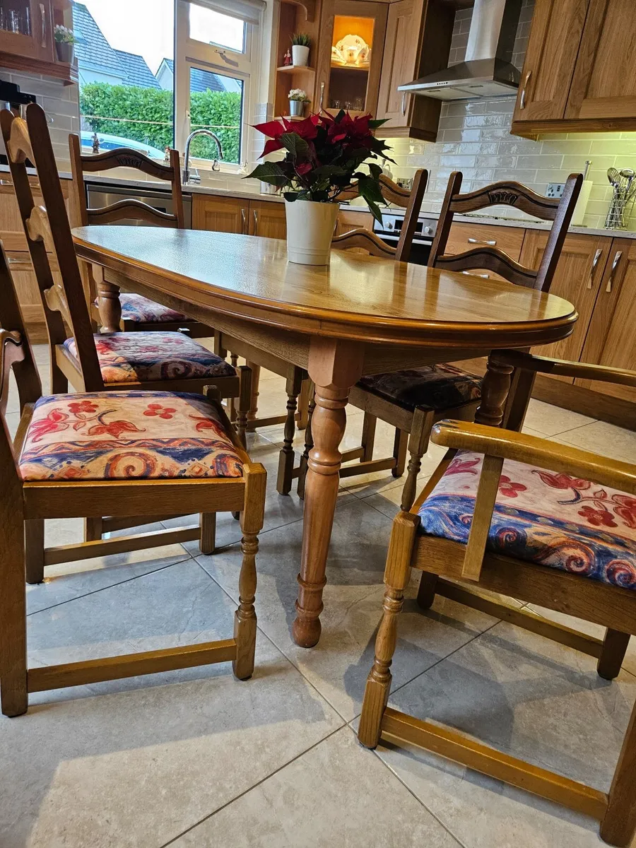 For Sale: Set of 6 Dining/Kitchen Chairs - Image 2