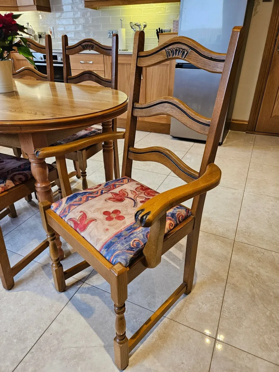 For Sale: Set of 6 Dining/Kitchen Chairs - Image 3