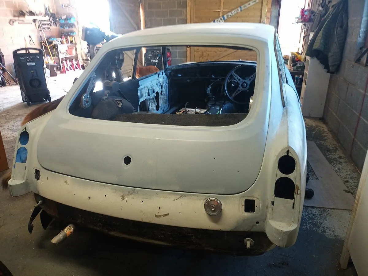 MGB GT restoration project - Image 4