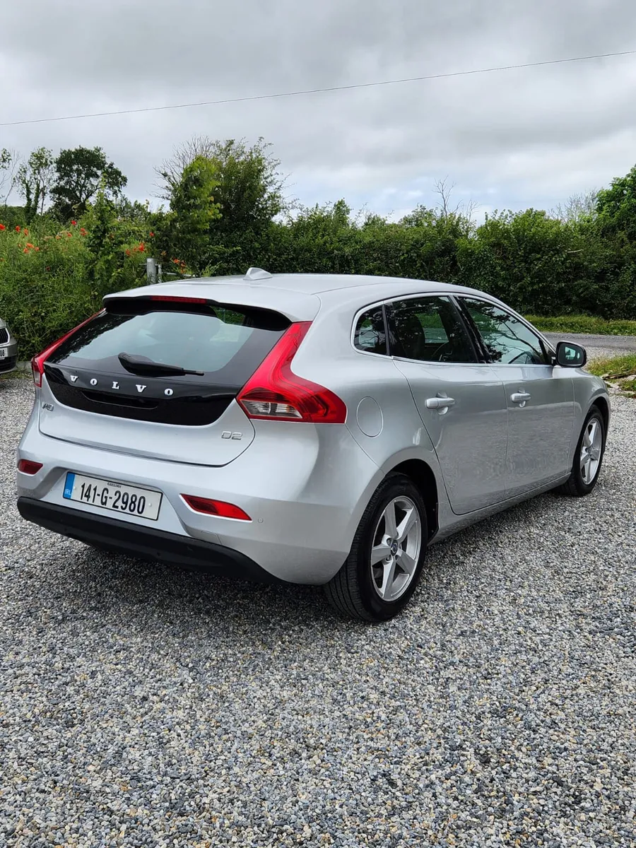 Volvo V40 NCT 9/26 - Image 2