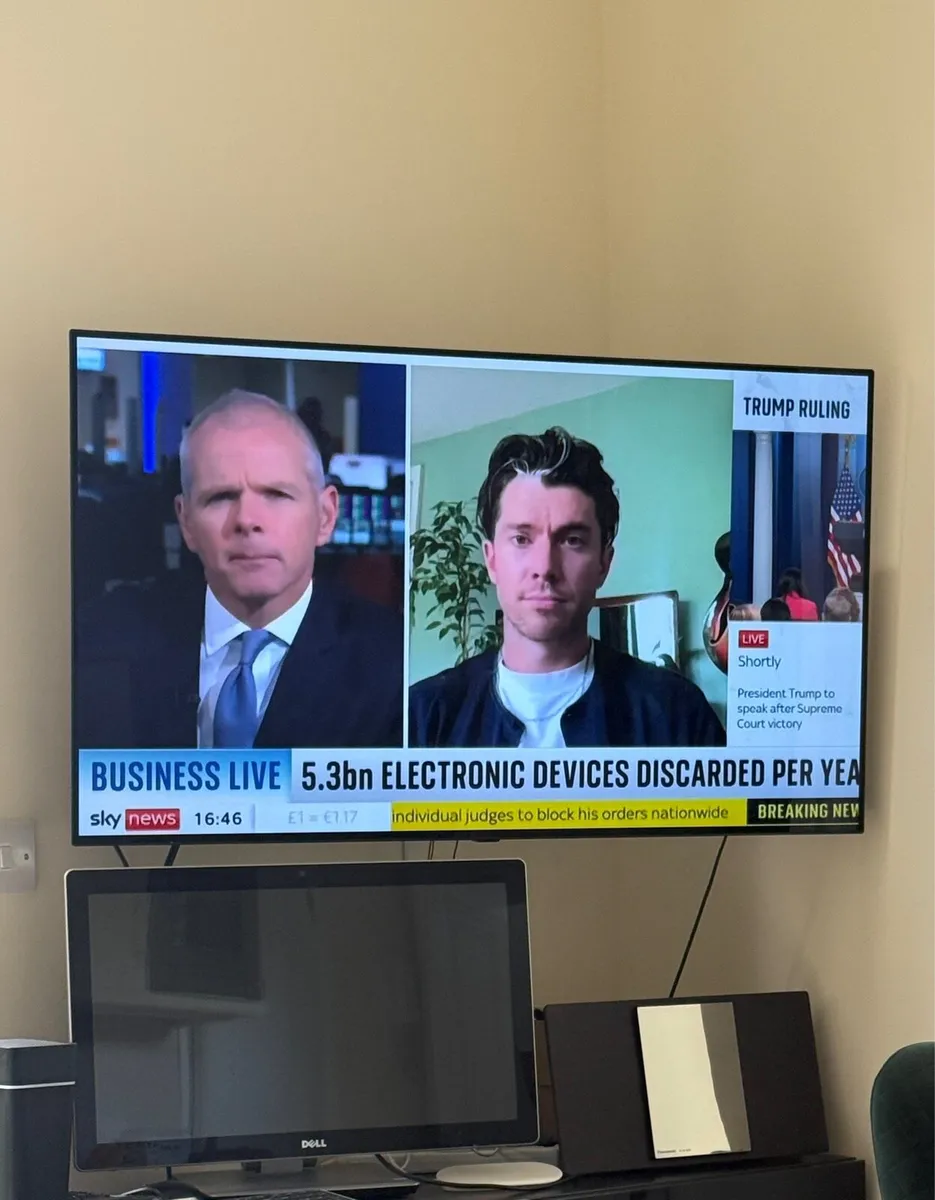 LG CX TV