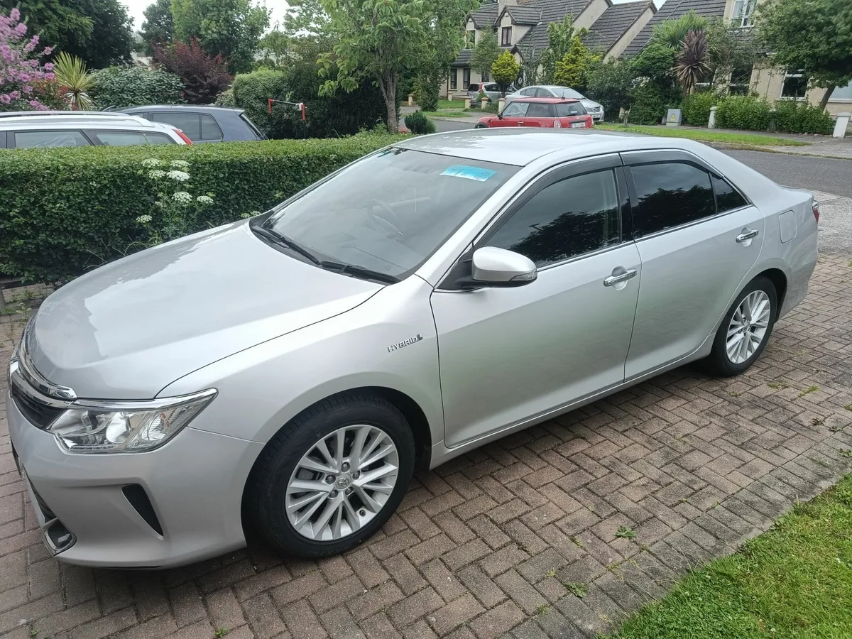 Toyota Camry 2015 - Image 1