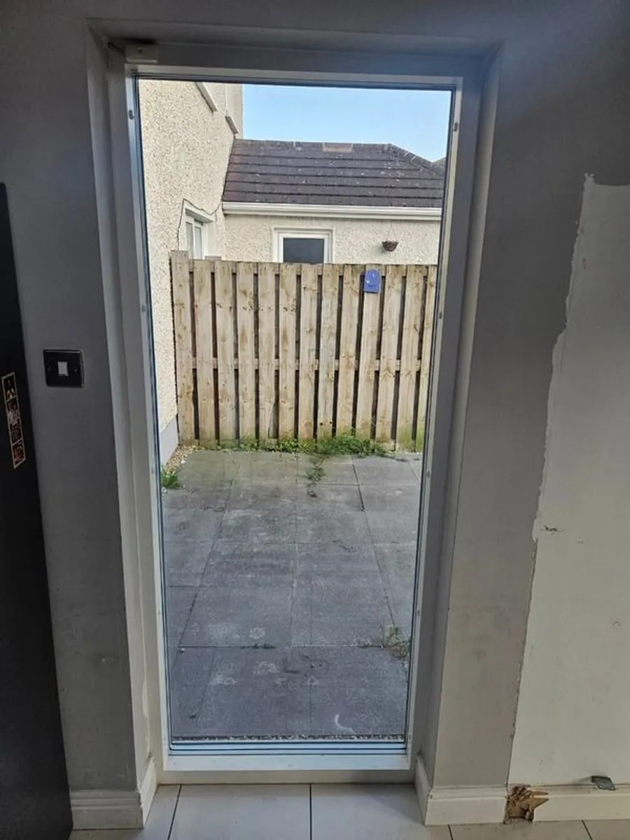 Window and doors - Image 3