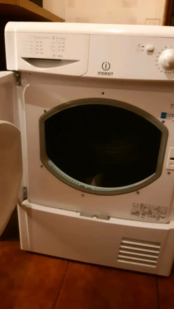Condenser dryer - Image 2