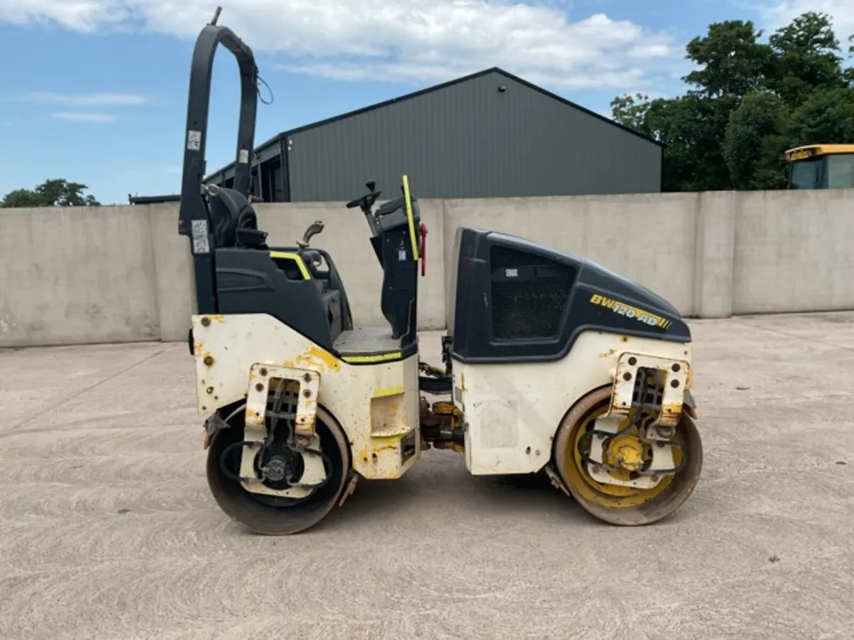 2015 Bomag BW120 AD-5 Double Drum Vibrating Roller - Image 4
