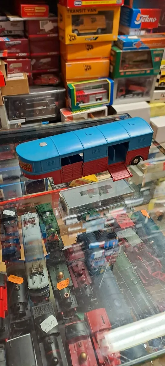 Vintage Corgi 1970's Chipperfield Circus Trailer - Image 2