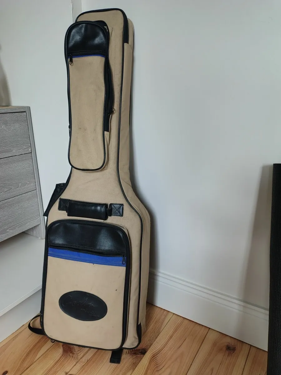 Electric guitar - Image 2