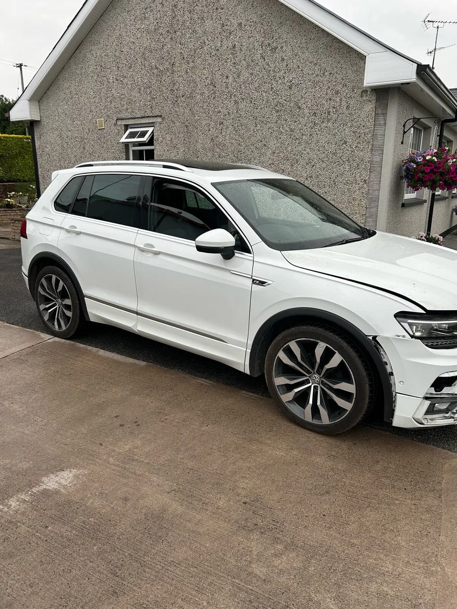 2019 Vw Tiguan, r line, - Image 1