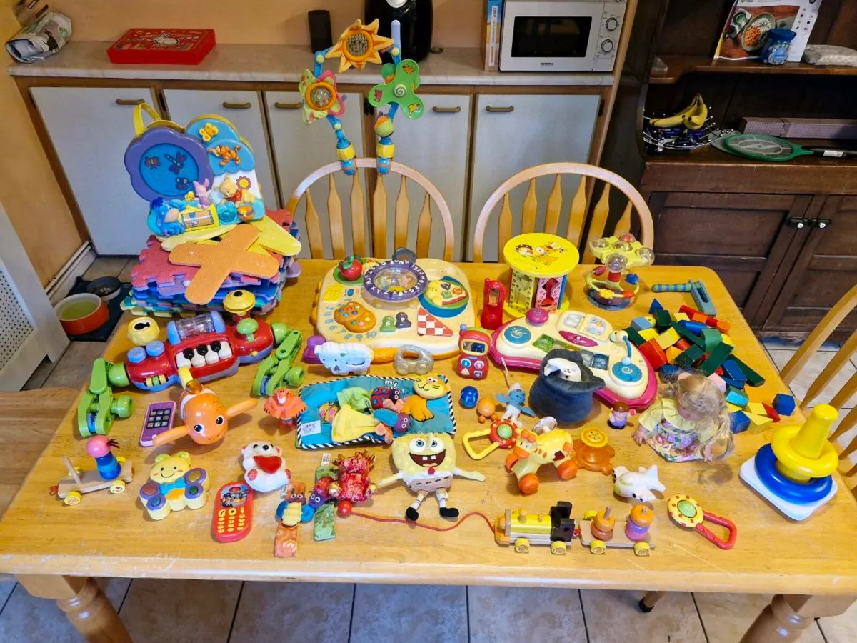 Children's Toys - Image 1