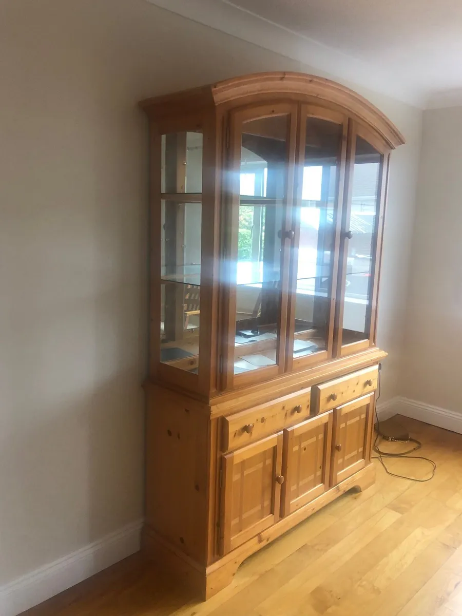 Display Cabinet - Image 4