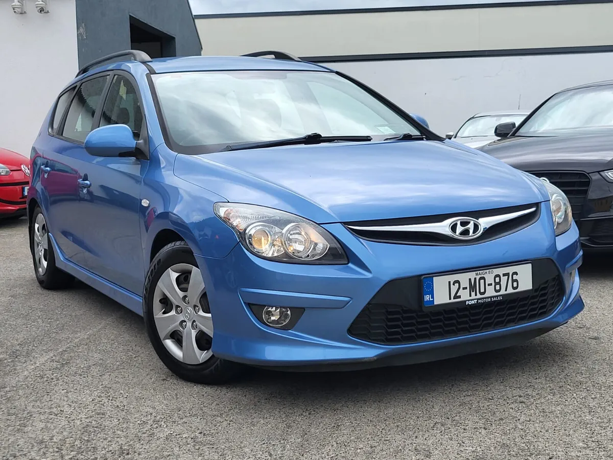 12 HYUNDAI i30 ESTATE 1.6 DIESEL = NEW NCT - Image 1