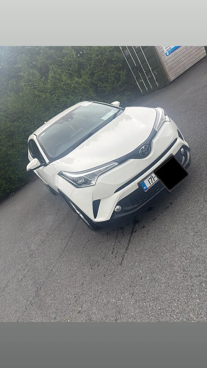 171 Toyota CHR 1.2 litre turbocharged petrol - Image 1
