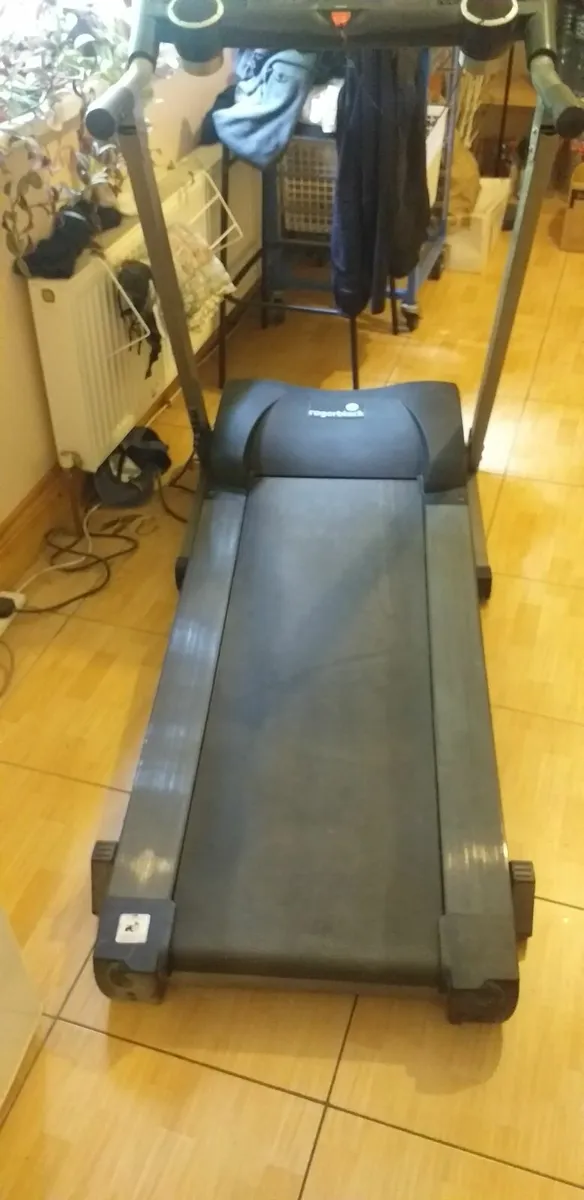 TREAD MILL