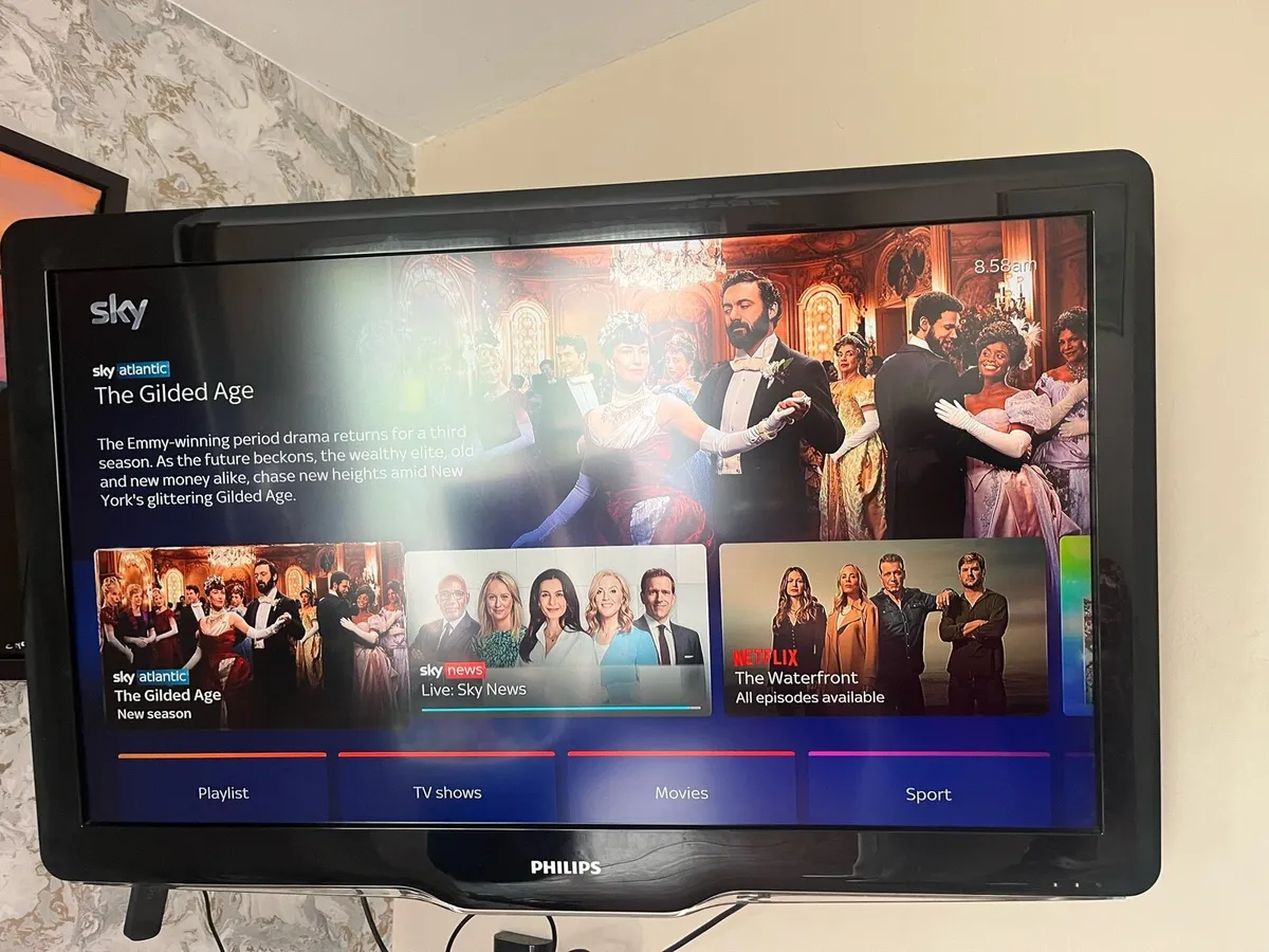 Philips 32’ LCD TV - Image 3